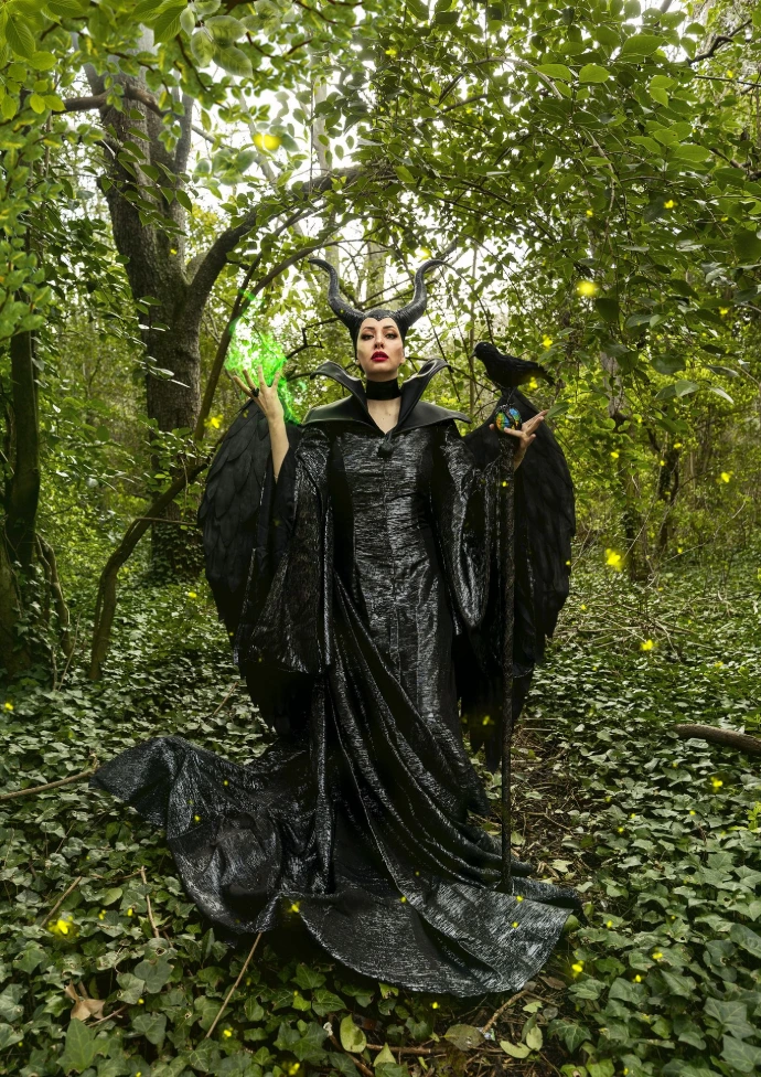 Recreación de Maléfica Angelina Jolie en cosplay por Soyittara