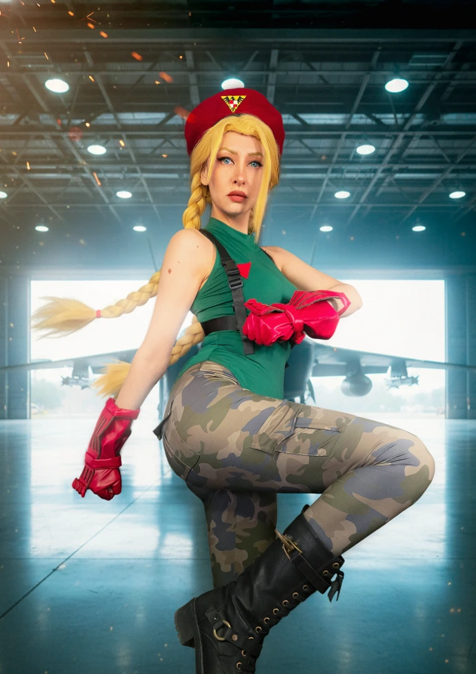 Recreación de Cammy White de Street Fighter en cosplay por Soyittara