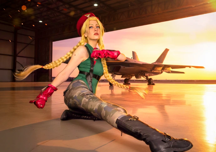 Disfraz de Cammy Street Fighter con fotografía profesional